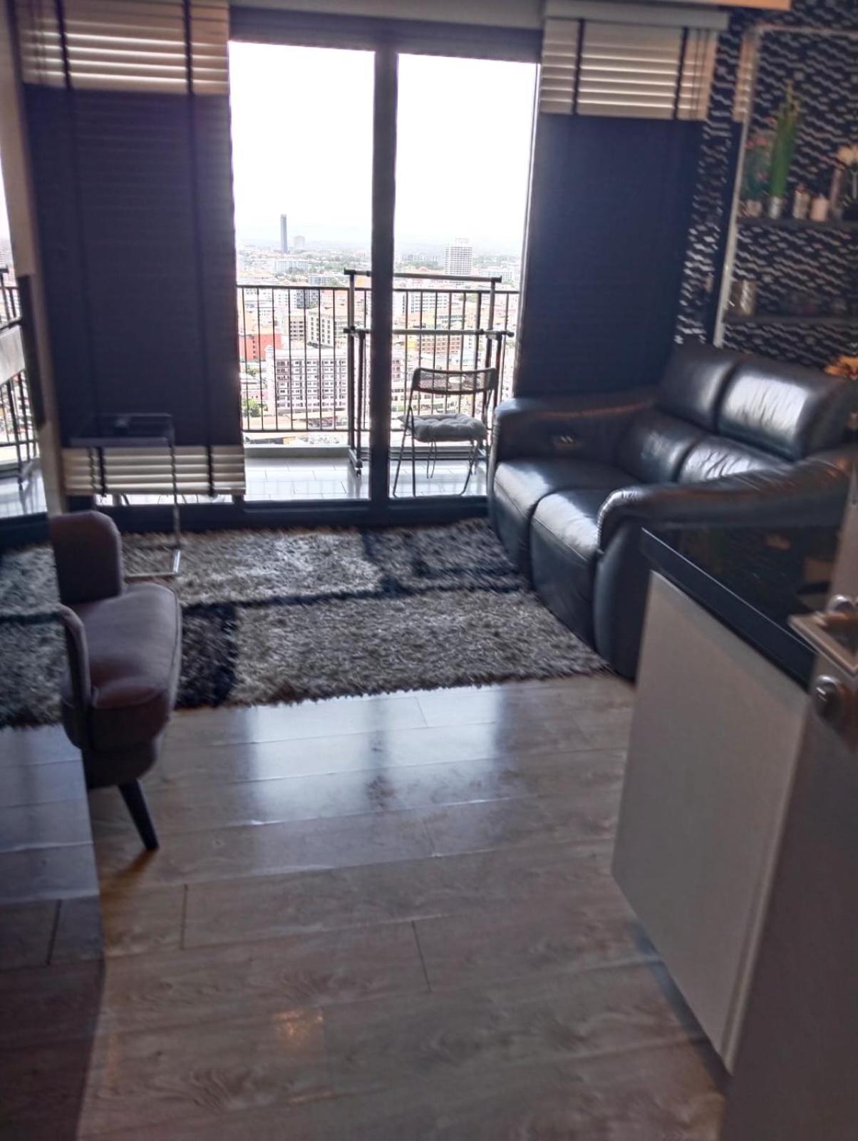 The Base Infinity Apartment Pattaya Ngoại thất bức ảnh
